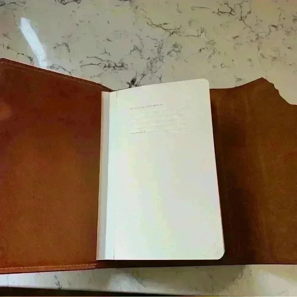 Tactile Craftworks Leather Denver Map Journal - Picture 4 of 8